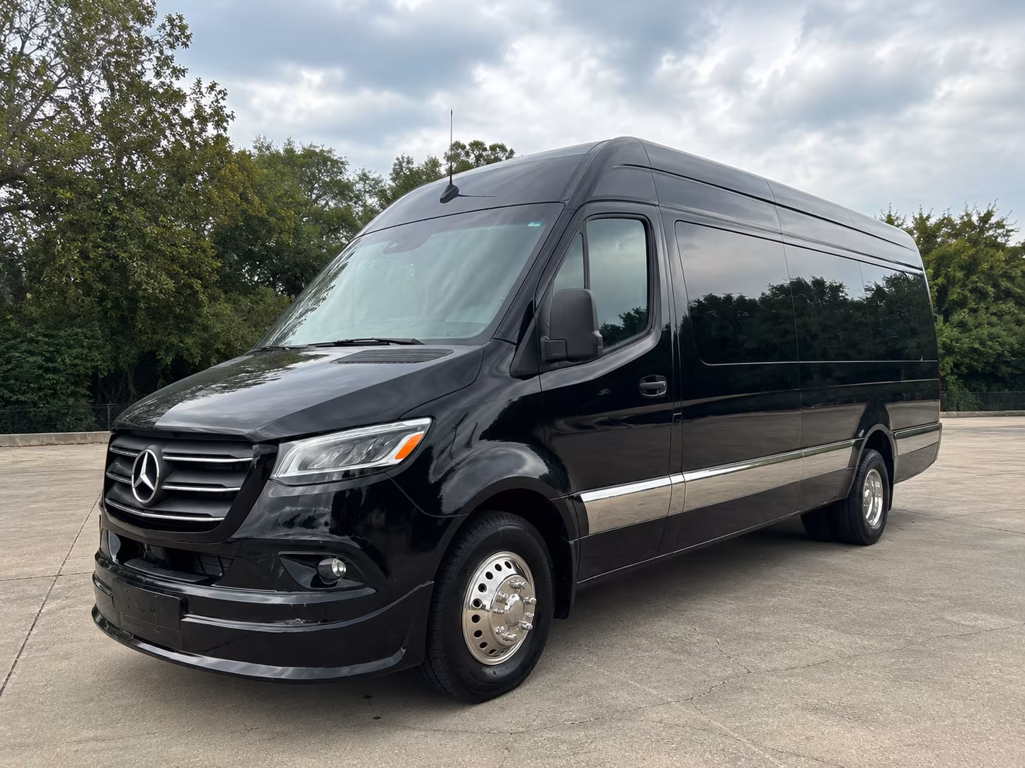 daly city employee shuttle van service