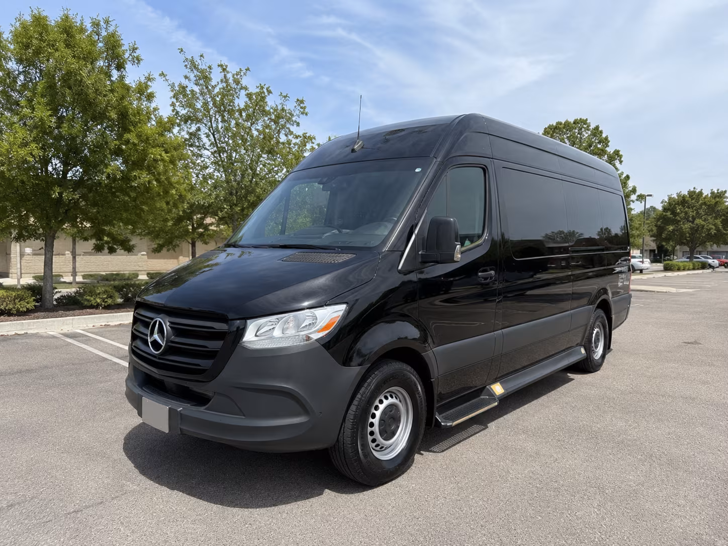 find the perfect transportation for your next airport transfer 1