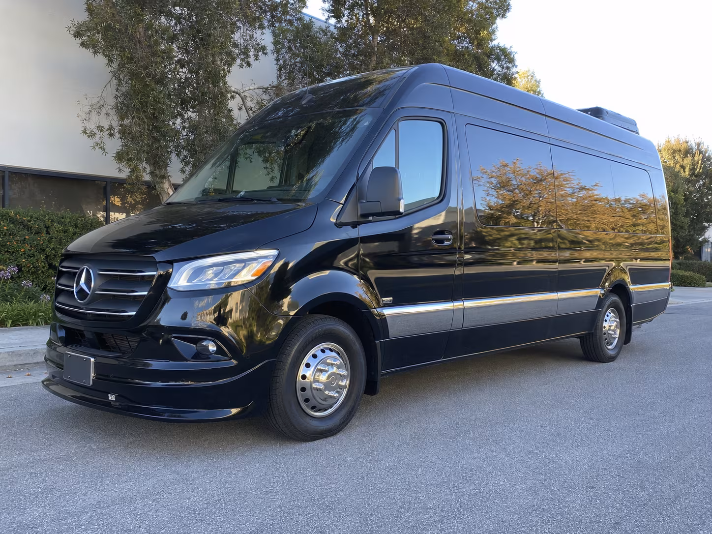 find the perfect transportation for your next wine tour 4